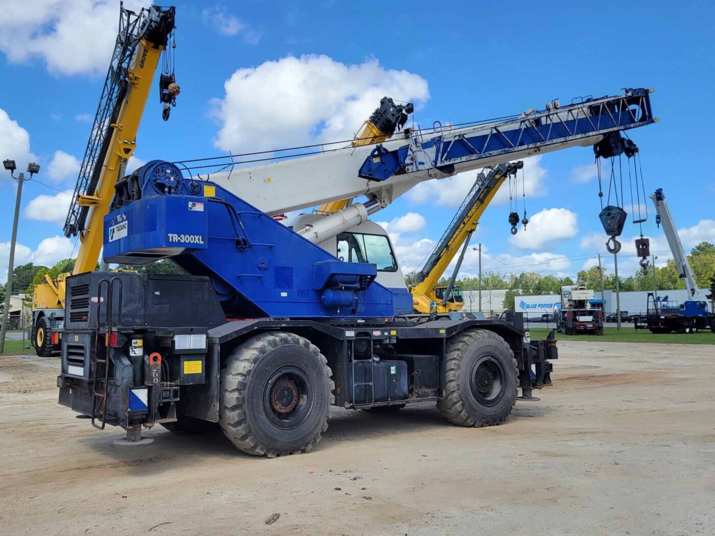 2006 Tadano TR-300XL-4 crane