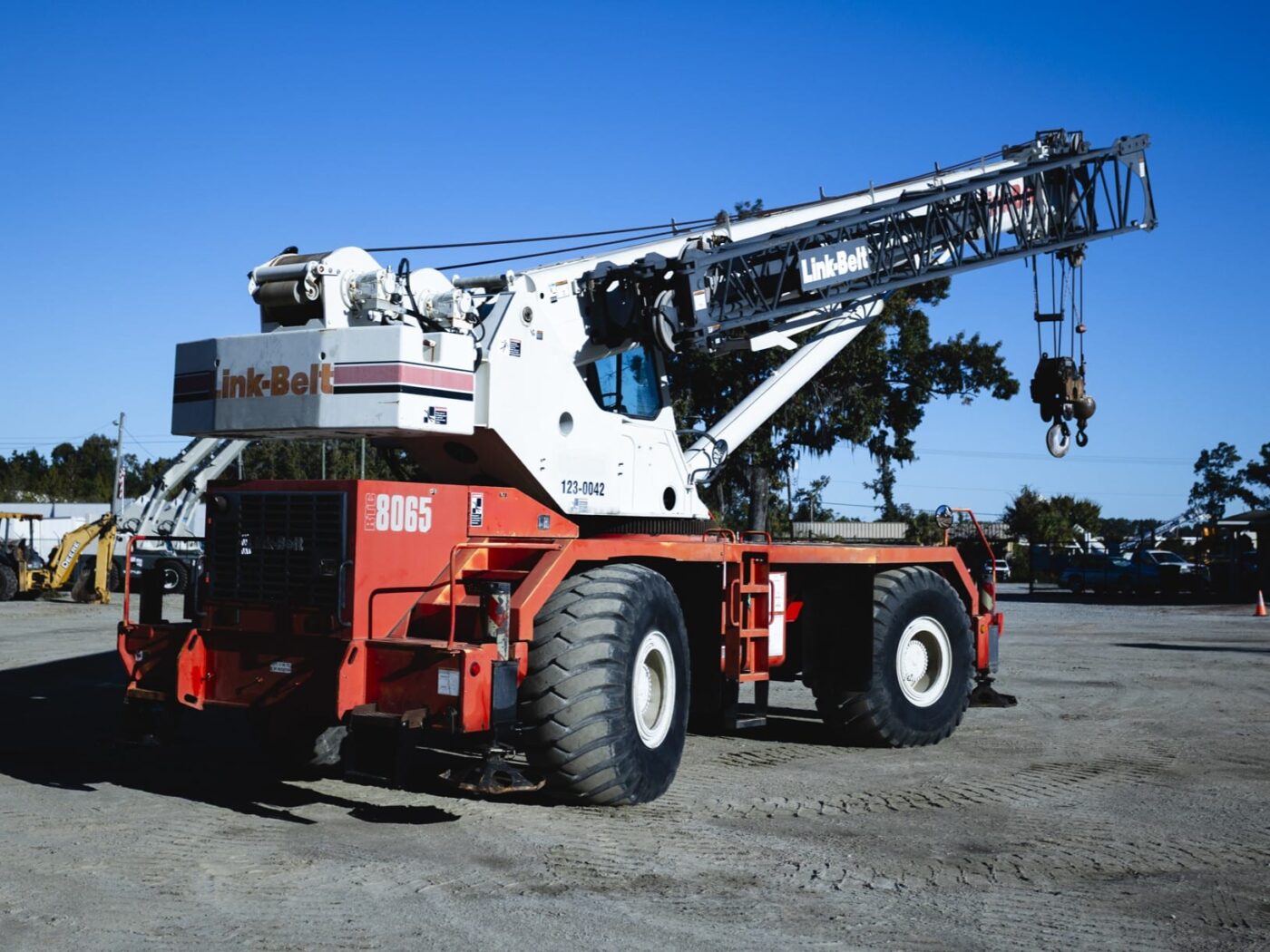 2012 Link-Belt RTC-8065 crane