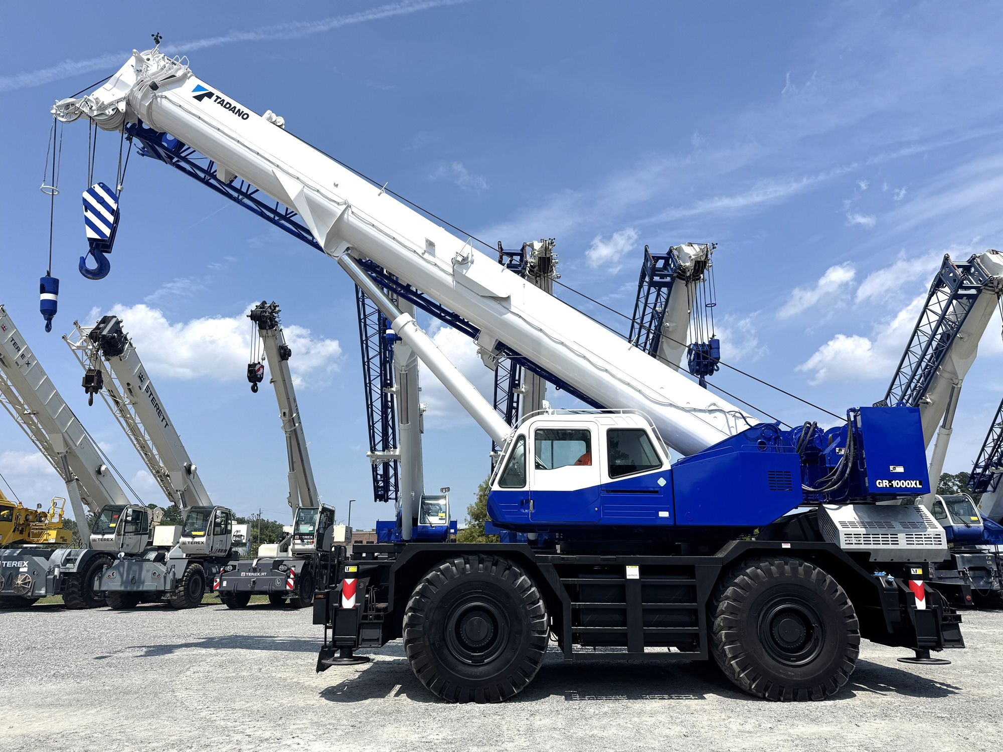 2015 TADANO GR-1000XL